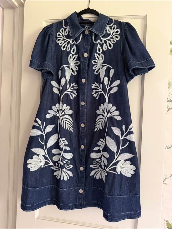 Anthropologie Dresses & Skirts - Anthropologie Indigo Denim Dress with White Floral Embroidery
